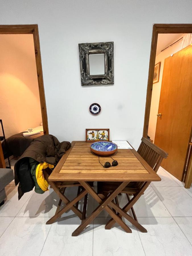 バルセロナBugo Luis Apartamentアパートメント エクステリア 写真