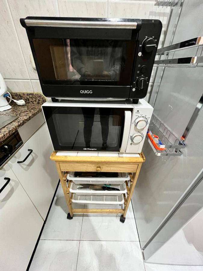 バルセロナBugo Luis Apartamentアパートメント エクステリア 写真